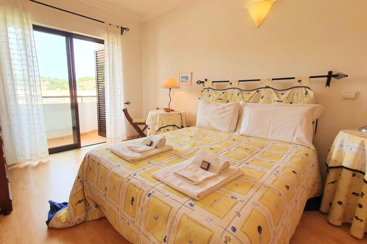 Lovelystay - Alto Dos Calicos 2Br House With Garden Албуфейра Экстерьер фото
